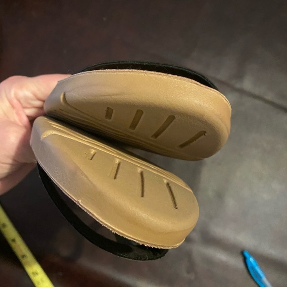 Strappy sandals - Picture 3 of 8